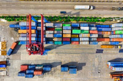 Perusahaan Logistik: Pengertian, Jenis dan Kriteria yang Terbaik Agar Tidak Salah